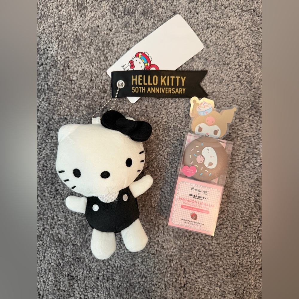 HELLO KITTY & FRIENDS - Chocolate Strawberries Lip Balm & Anniversary Plush NWT - Picture 3 of 6